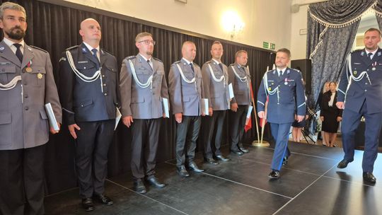 Awanse, wyróżnienia, dyplomy na powiatowym Święcie Policji