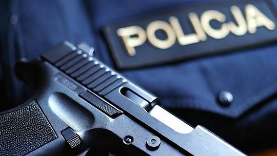 DLACZEGO ZASŁUŻONY I LUBIANY POLICJANT SIĘ ZASTRZELIŁ?