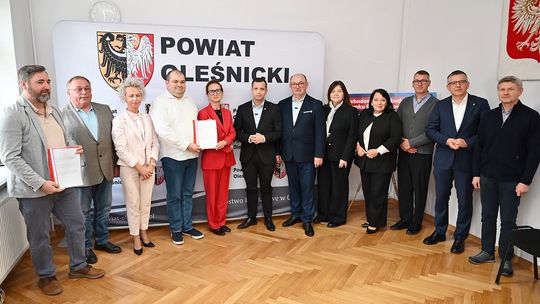Szpital w Oleśnicy doczekał się przełomu. Umowa podpisana
