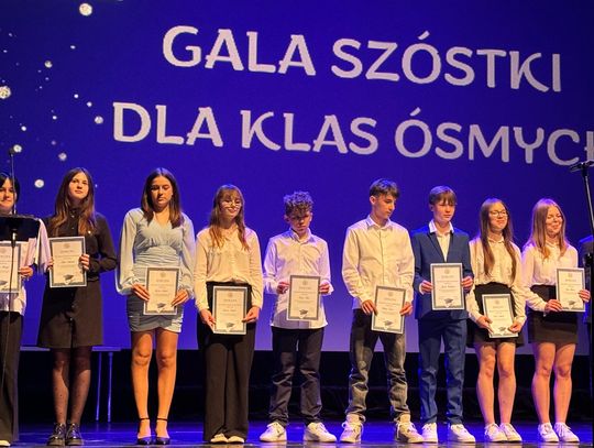 Gala ósmoklasistów