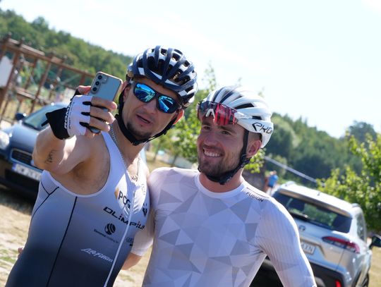 Robert Wilkowiecki poprowadził trening nad Zalewem Stradomia