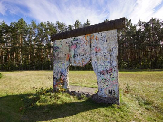 Obejrzyjcie mur berliński w Sosnówce