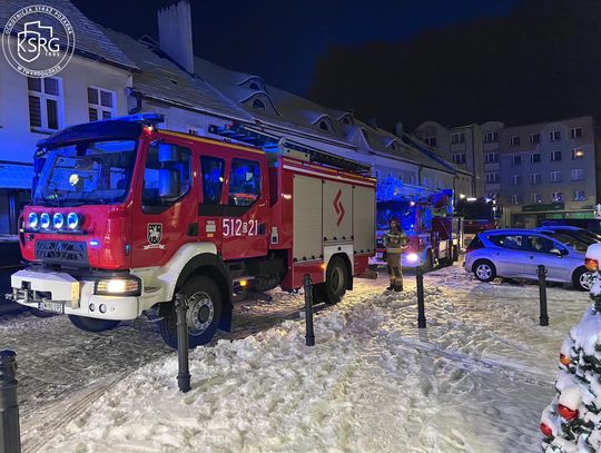 Zadymienie w budynku wielorodzinnym