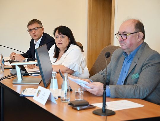 Powiat oleśnicki drogi buduje