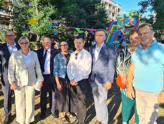 Rodzinny piknik na osiedlu