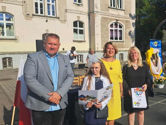 Siódemka zaprosiła w gościnne mury
