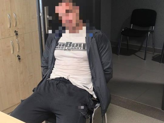 Policjanci z Sycowa zatrzymali sprawców włamania na gorącym uczynku