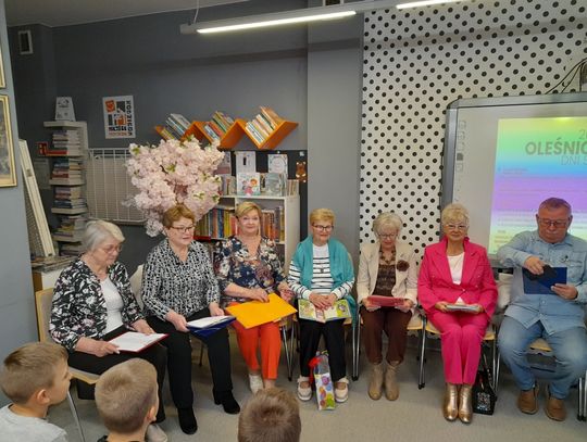 Seniorki recytowały, przedszkolaki słuchały...