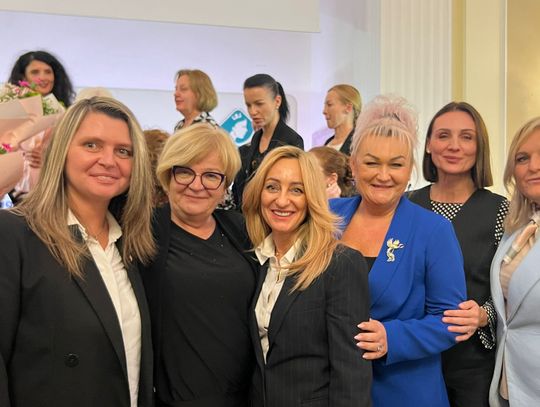 Oleśniczanki w Zamku Książ. Spotkanie "Wojewoda jest kobietą"