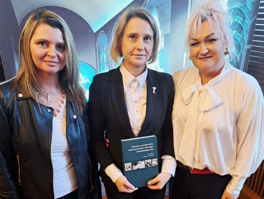 Oleśnickie polityczki w Centrum Odkryć Medycznych