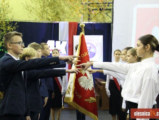 Uhonorowali pedagoga patriotę Uhonorowali pedagoga patriotę