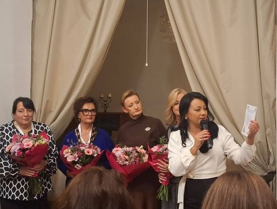 Kobieta w samorządzie i biznesie Kobieta w samorządzie i biznesie