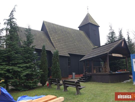 Chełstów ratuje swoje dziedzictwo: ruszył kluczowy remont kościoła św. Idziego