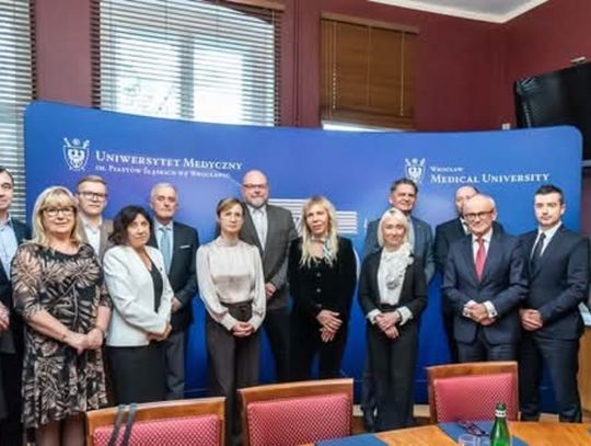 Powiatowy Zespół Szpitali w Oleśnicy dołącza do Uniwersyteckiej Sieci Edukacji Klinicznej