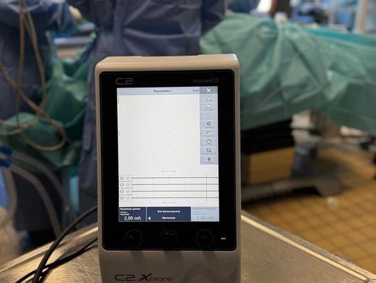 Nowy aparat do śródoperacyjnego neuromonitoringu  w szpitalu w Oleśnicy