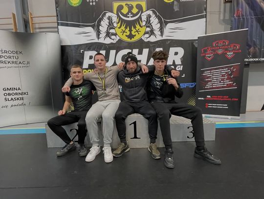 Dwa medale zawodników Fighters Factory Oleśnica
