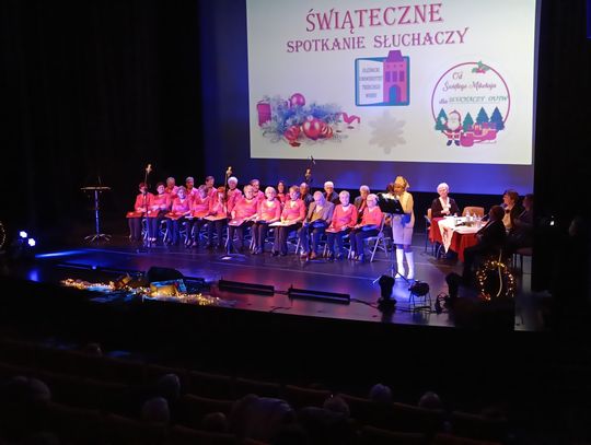 Przedświąteczne spotkanie Oleśnickiego Uniwersytetu Trzeciego Wieku