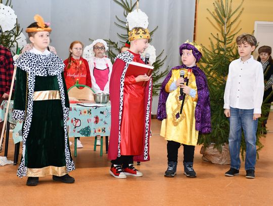 Piękne jasełka w Szkole Podstawowej w Ligocie Polskiej