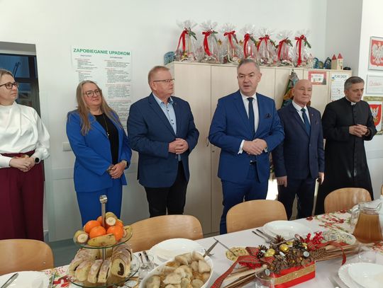 Wigilijne spotkanie w Dziennym Domu Senior+ pełne ciepła i refleksji