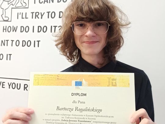 Uczniowie z całej Europy w konkursie tłumaczy UE. Najlepsze polskie tłumaczenie należy do Bartosza Rogalińskiego z LO w Sycowie!