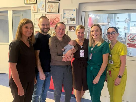 Urodził się z wagą 970 gramów. Po 67 dniach walki Ignacy opuszcza szpital w Oleśnicy