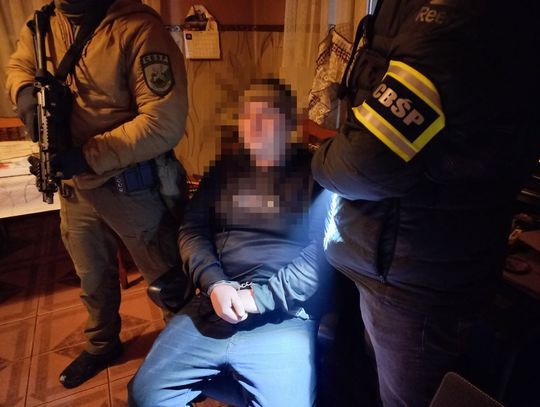 Skuteczny cios w przestępczość. CBŚP i policjanci z Oleśnicy zlikwidowali laboratorium narkotykowe