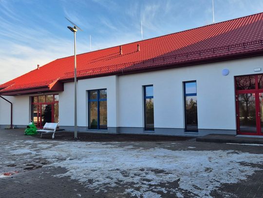 Rozbudowa szkoły w Smolnej zakończona. Nowe sale przedszkolne już czekają na dzieci