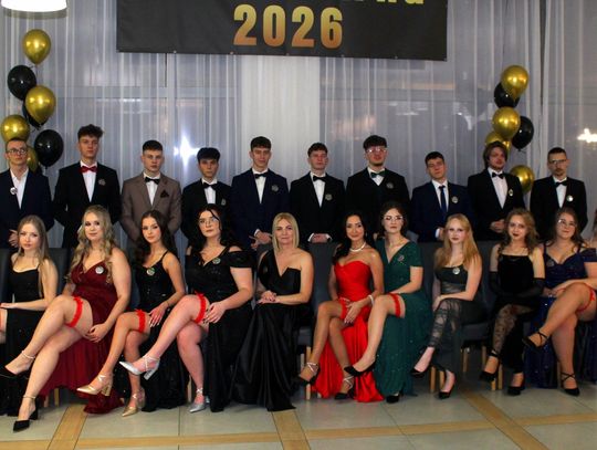 Studniówka 2026 – epicki poziom! Ekonomiści, logistycy i mechanicy rozpalili parkiet w Aroma Stone Studniówka 2026 – epicki poziom! Ekonomiści, logistycy i mechanicy rozpalili parkiet w Aroma Stone