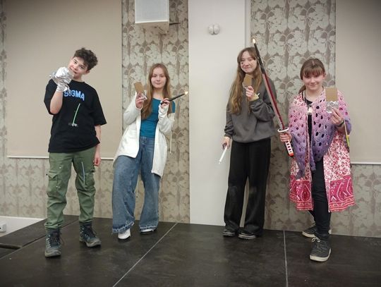 Ferijne „Otaku do ataku” – manga, anime, onigiri i domowe cosplaye w akcji