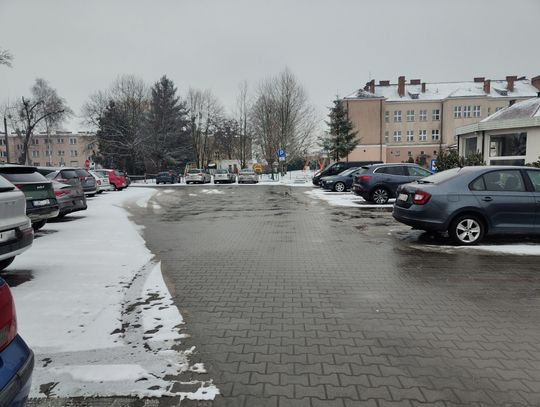 „Blokujecie autobus – narażacie nasze dzieci!” Pilny apel do rodziców w Sycowie