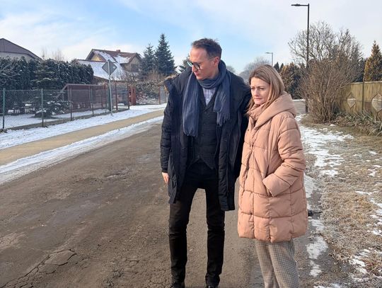 Dramatyczna dziura w drodze – kiedy wreszcie remont ulicy Granicznej w Międzyborzu? Dramatyczna dziura w drodze – kiedy wreszcie remont ulicy Granicznej w Międzyborzu?