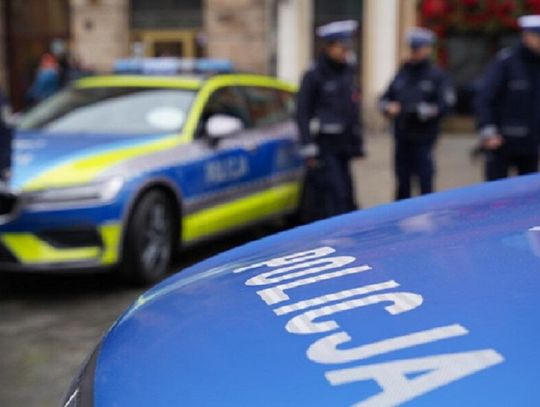 „Bezpiecznie na autostradzie i ekspresówce” – policyjne działania na Dolnym Śląsku. Dziś wzmożone kontrole na S8 i A4