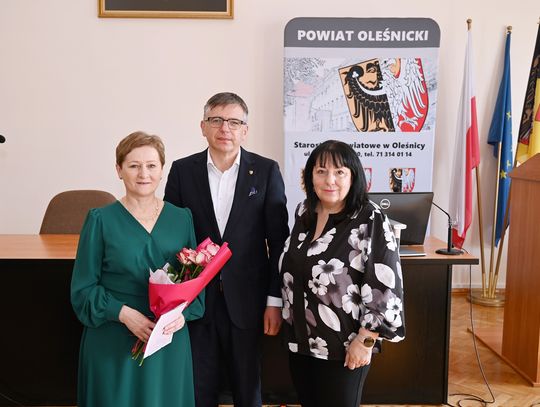 Po 36 latach oddanej służby – uroczyste pożegnanie Małgorzaty Iwańskiej w Starostwie Powiatowym