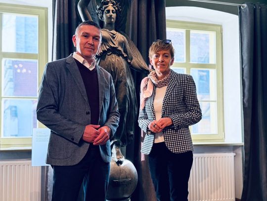 Poseł Arkadiusz Sikora w Oleśnickim Domu Spotkań z Historią