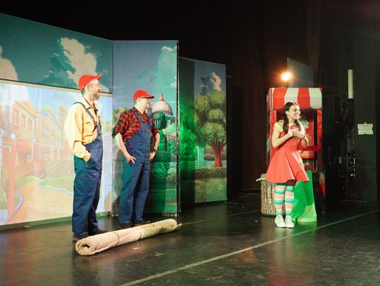 Ponad 2000 uczniów w MOKiS-ie Oleśnica! Tydzień pełen spektakli edukacyjnych