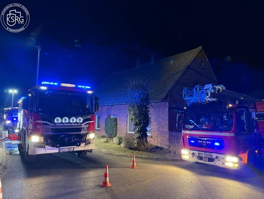 Pożar sadzy w Moszycach – interwencja straży pożarnej Pożar sadzy w Moszycach – interwencja straży pożarnej