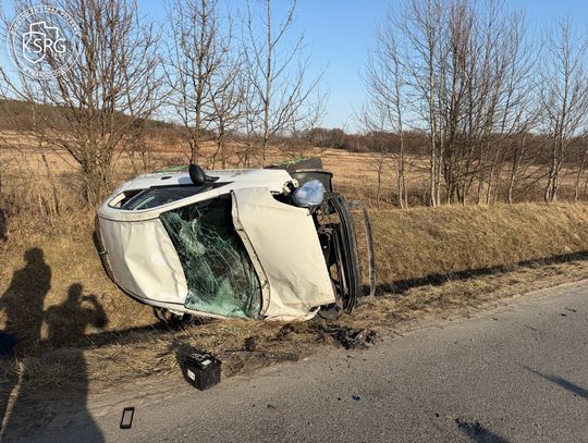 Zderzenie dwóch aut, ranny w szpitalu