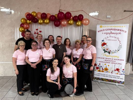 Panie rządziły w weekend! Wójt osobiście składał życzenia, a śmiech nie milkł do późna