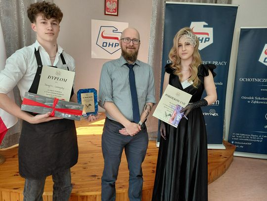 Sukces młodych talentów z Oleśnicy! Dwa II miejsca w wojewódzkim konkursie „Sprawny w zawodzie”
