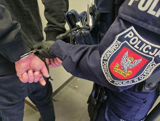 Groził nożem własnej rodzinie. 43-latek z Oleśnicy trafił na 3 miesiące do aresztu