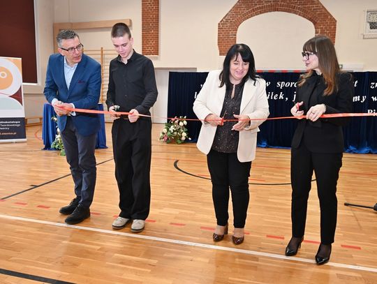 Oleśnica: nowa sala gimnastyczna w II LO otwarta dla uczniów