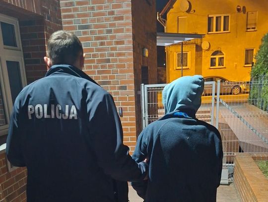 Oleśnica: kierowca z dożywotnim zakazem i narkotykami zatrzymany przez policję Oleśnica: kierowca z dożywotnim zakazem i narkotykami zatrzymany przez policję