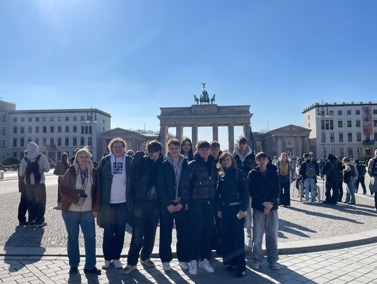 Z Sycowa do Berlina w jeden dzień – uczniowie odkrywają tajemnice klasycyzmu i historii