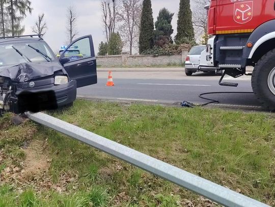 Wypadek na ulicy Wrocławskiej – jedna osoba poszkodowana Wypadek na ulicy Wrocławskiej – jedna osoba poszkodowana