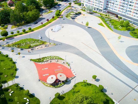 Oleśnica zatańczy! II Polonez Maturzystów na Placu Zwycięstwa