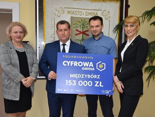 153 tysiące na informatyzację dla gminy Międzybórz