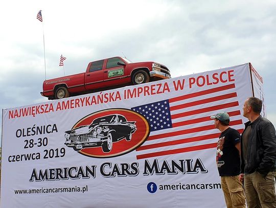 American Cars Mania reklamuje Oleśnicę 