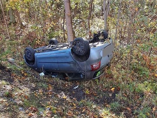 Auto dachowało, w domu było zadymienie