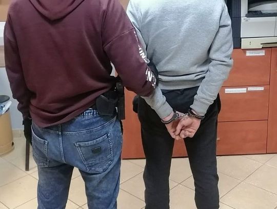 Awanturował się w domu. Okazał się narkotykowym dilerem