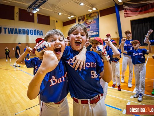 Barons Wrocław triumfują w III International Indoor Baseball Cup U-11 w Twardogórze Barons Wrocław triumfują w III International Indoor Baseball Cup U-11 w Twardogórze